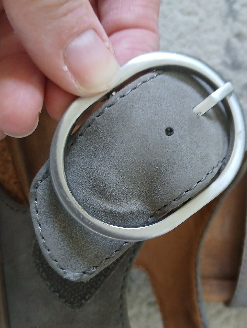 Sandals - Picture 10 of 11